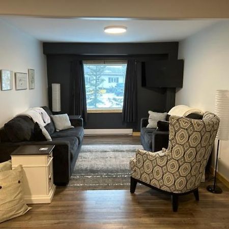Bears Den Guest House II 처칠 외부 사진
