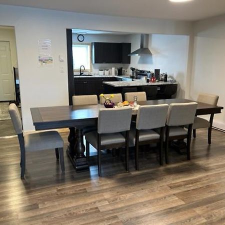 Bears Den Guest House II 처칠 외부 사진