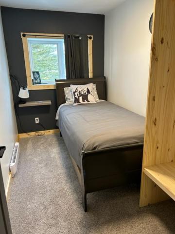 Bears Den Guest House II 처칠 외부 사진